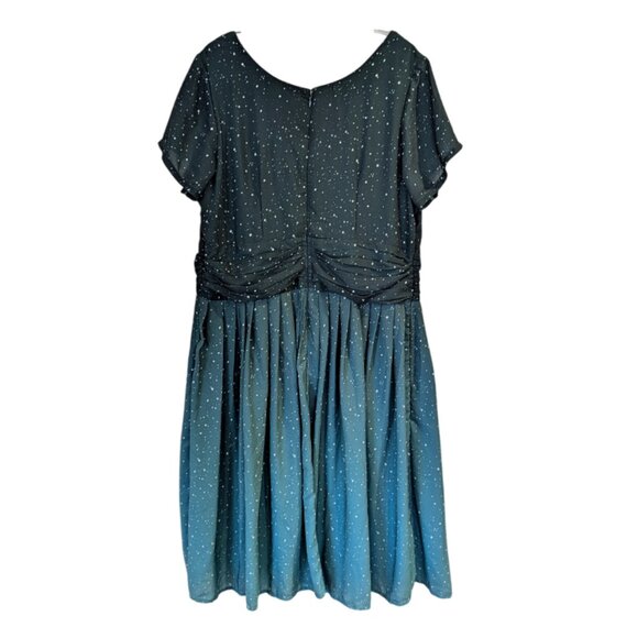 ESHAKTI Wayward Fancies Ombre Star Print Dress 1X-18W Crepe Pleated Empire Waist - Picture 3 of 11